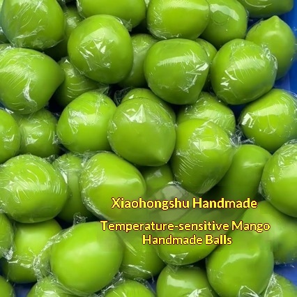 Color-Changing Mango Squishy โ photo 4