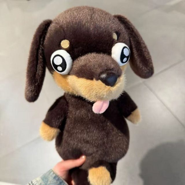 Swirl-Eye Dachshund Plush, Dark Brown