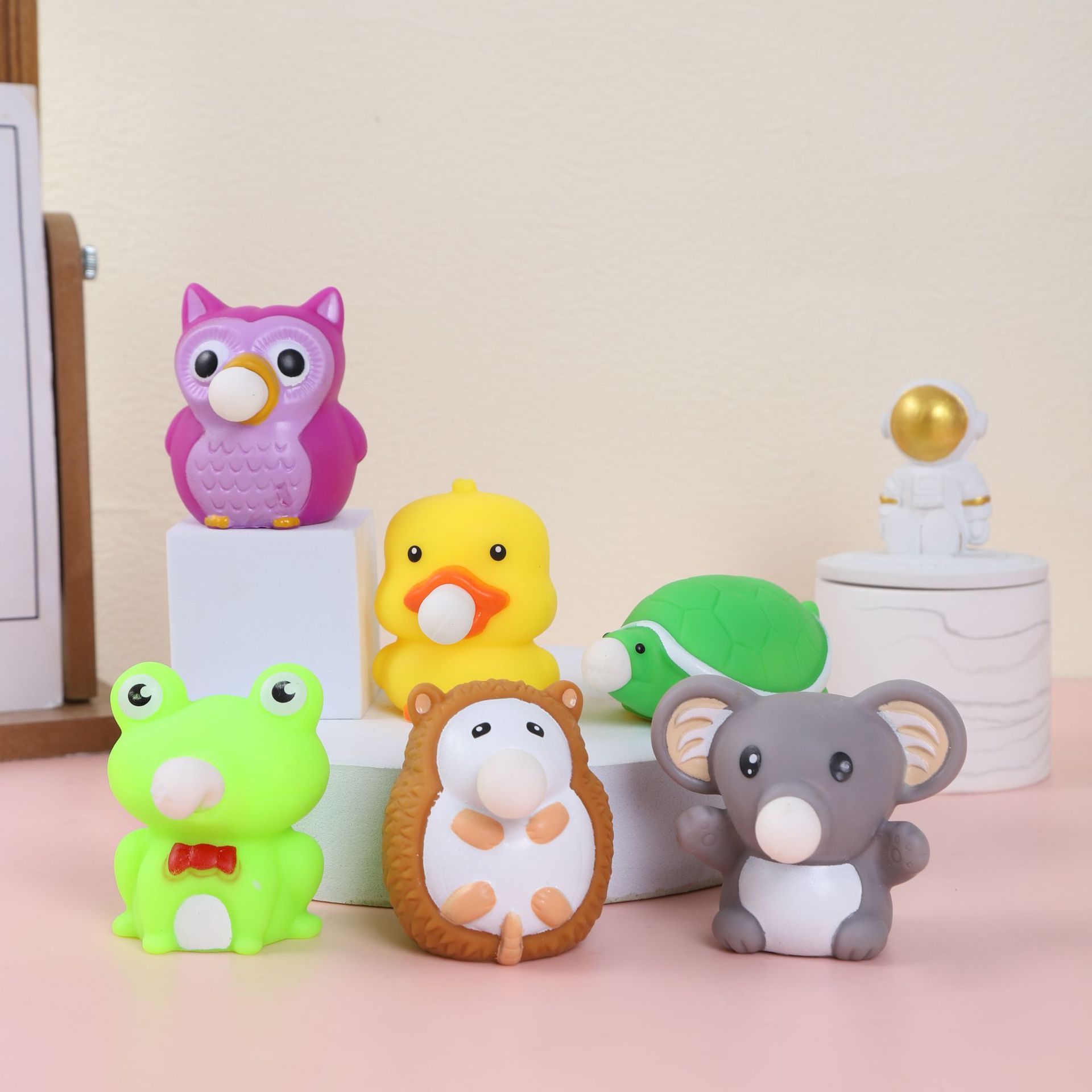 Bubble-Blowing Squeeze Animals (Assorted) โ photo 4