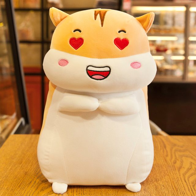Golden Hamster Plush With Heart Eyes