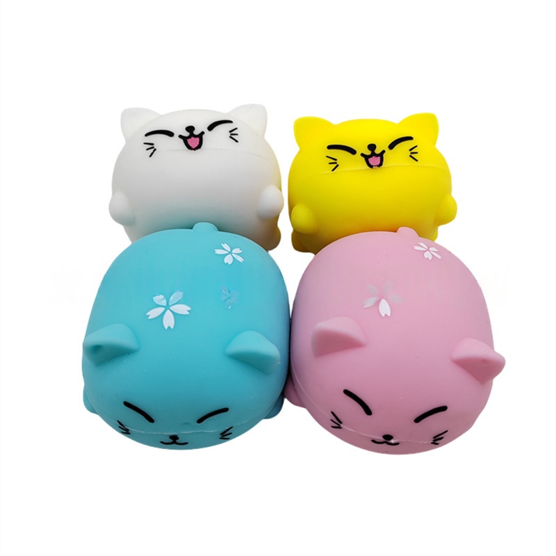 Sakura Kitty Slow-Rise Squishy — photo 4