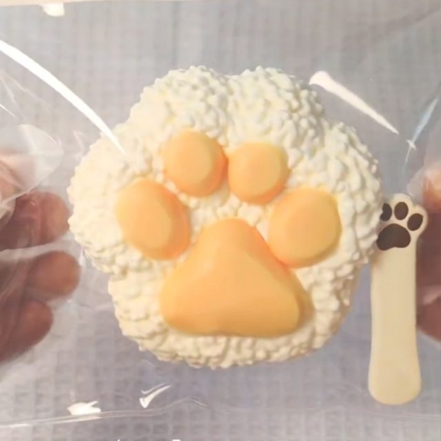 Buttery Cat Paw Slow-Rise Squishy