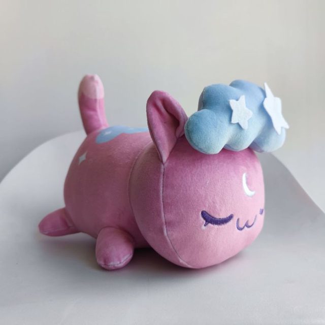 Sleepy Cloud Loaf Cat Plush 25cm