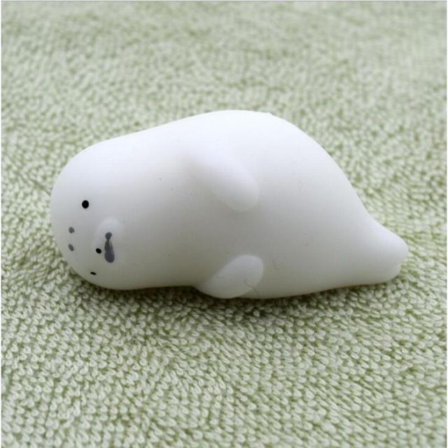 Sleepy White Seal Pup Mochi