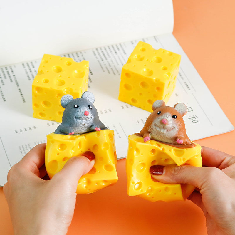 Peek-a-Boo Mouse & Cheese Squeeze Fidget