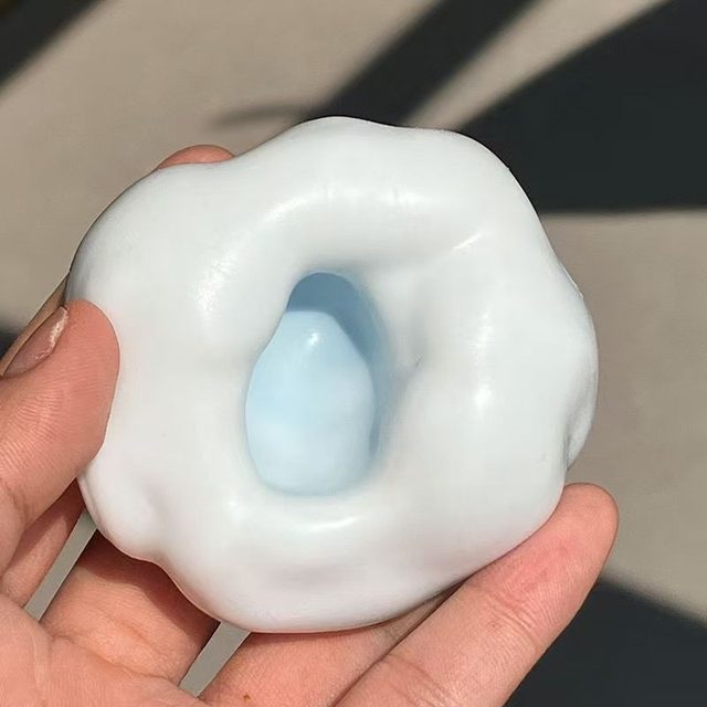 Cloud Dough Color-Pop Squeeze Ball (Blue)