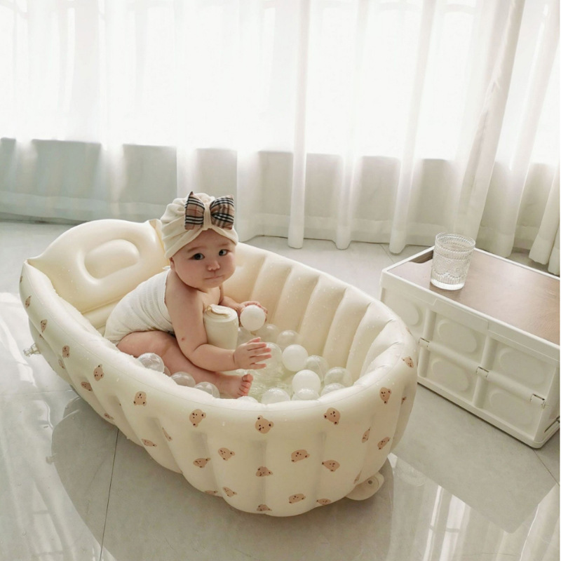 Inflatable Baby Bathtub with Bear Print