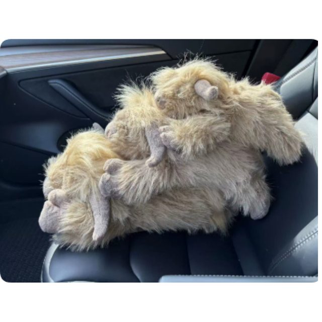 Fluffy Highland Cow Plushie 35cm โ photo 3