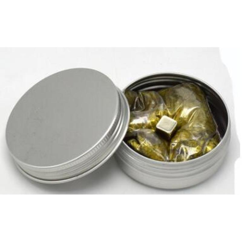 Magnetic Putty in Tin with Magnet Cube