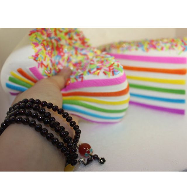 Rainbow Layer Cake Slice Squishy โ photo 2