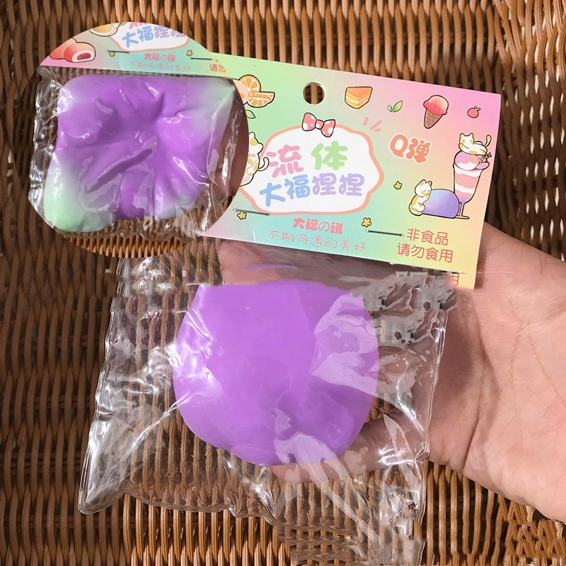 Color-Change Fluid Mochi Squeeze Ball โ photo 2