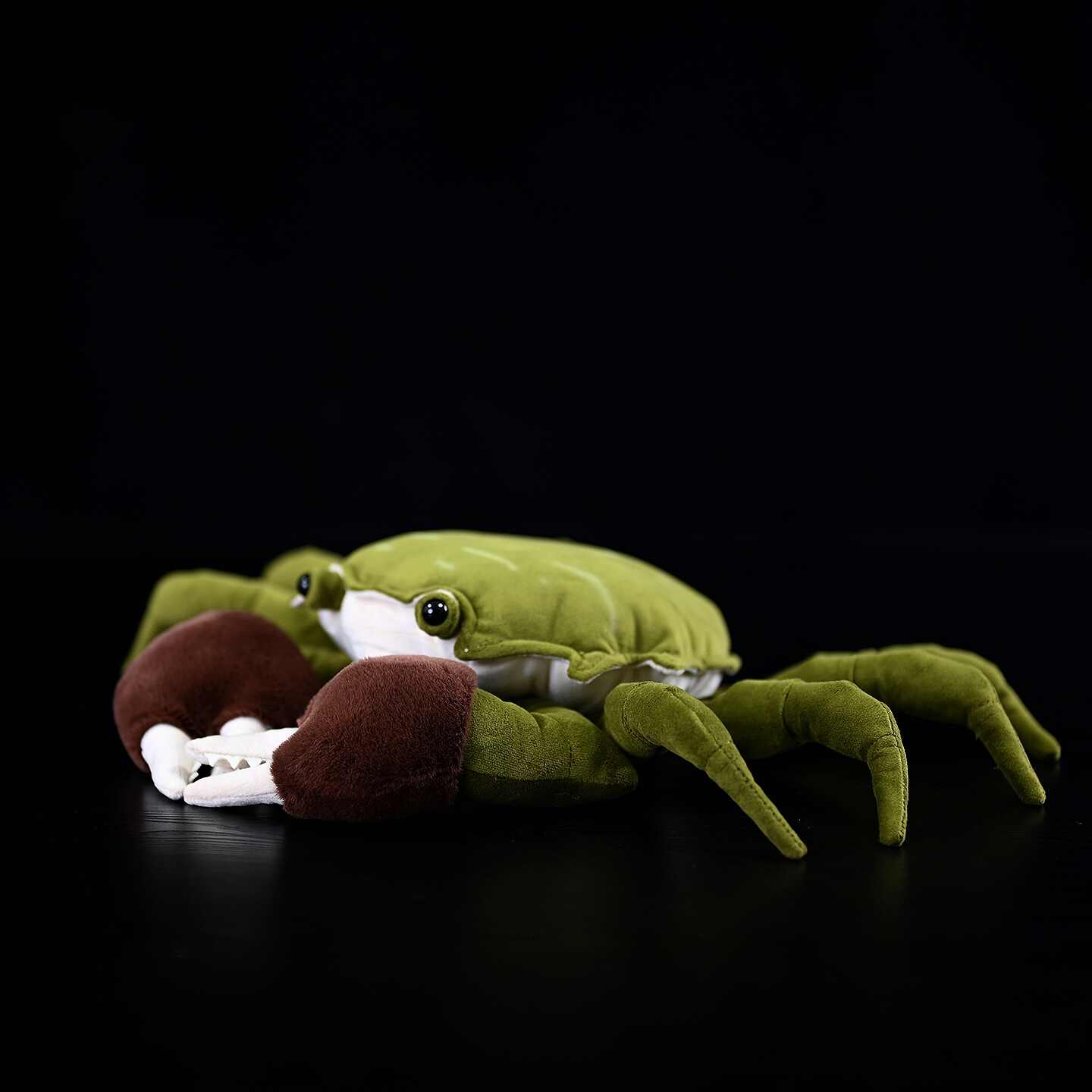 Realistic Green Crab Plush With Furry Claws — photo 5