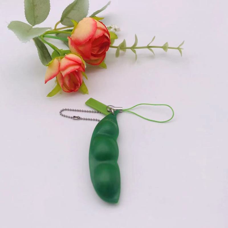 Squeeze-a-Bean Edamame Pea Pod Keychain โ photo 4