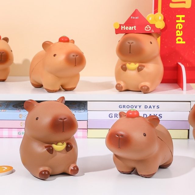 Chonky Capybara Slow-Rise Squishy (Surprise Style)