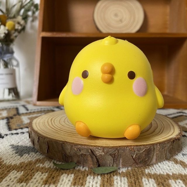 Chubby Yellow Chick Slow-Rise Squishy