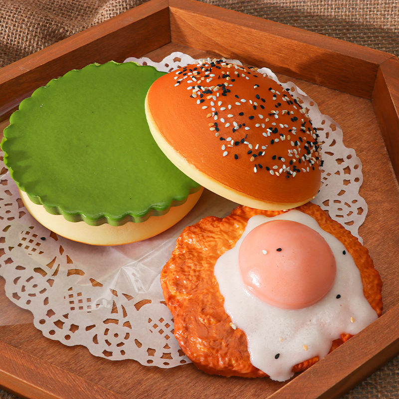 Slow-Rise Burger Bun & Fried Egg Squishy Set