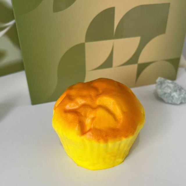Golden Muffin Squishy