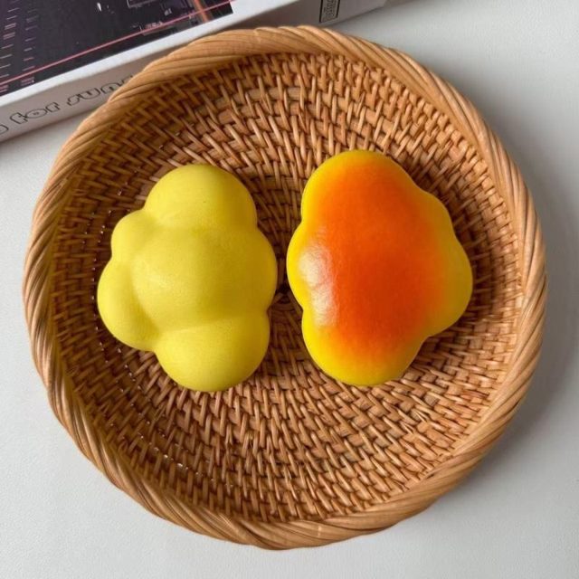 Flower-Shaped Custard Bun Squishy
