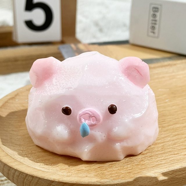 Milky Piglet Slow-Rise Squishy