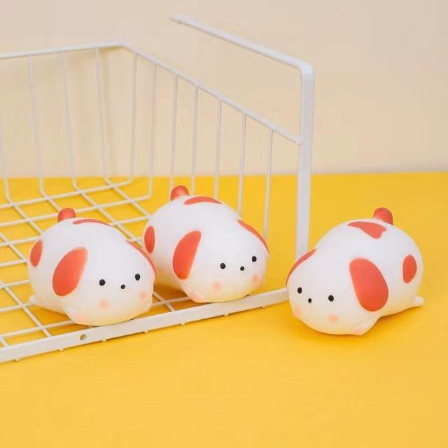 Spotty Pup Mochi Squishy