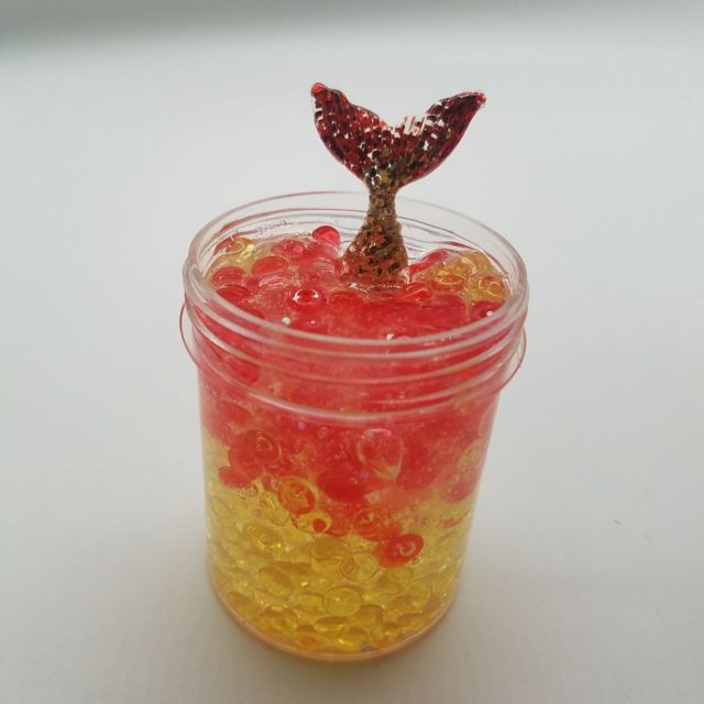 Mermaid Tail Fishbowl Bead Slime Tub โ photo 4