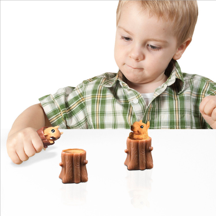 Pop-Up Squirrel Tree Stump Squeeze Toy โ photo 5