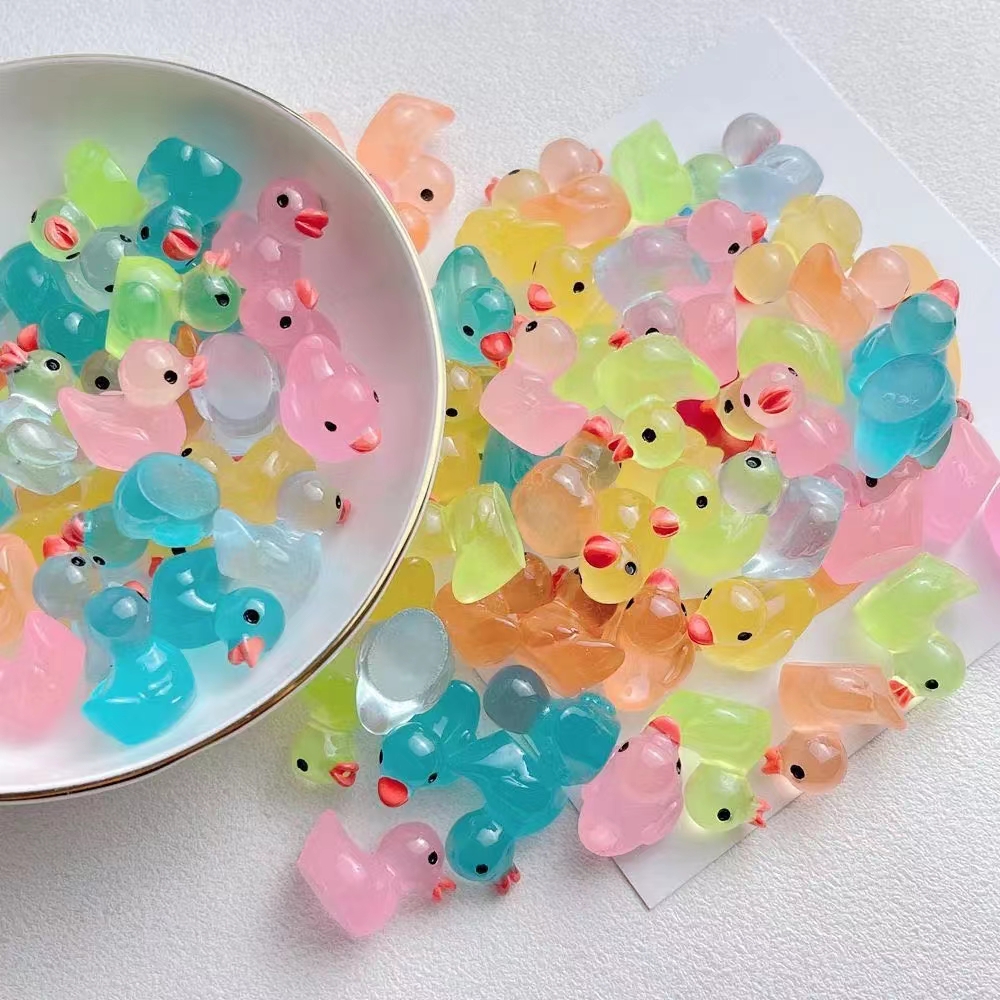 Clear Resin DIY Duck Casting Kit โ photo 5