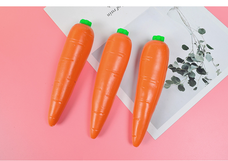 Super Stretchy Carrot Fidget โ photo 3