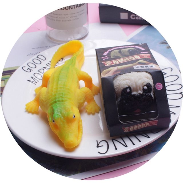 Stretchy Squeeze Crocodile (Yellow-Green)