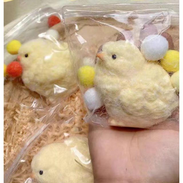 Fuzzy Pom-Pom Easter Chick